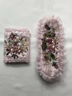 ペンケース、カードケース　 ピンク 花柄刺繍 小物2点セット