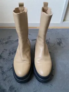 週末値下げトゥモローランドラバーソール　サイドゴアブーツ