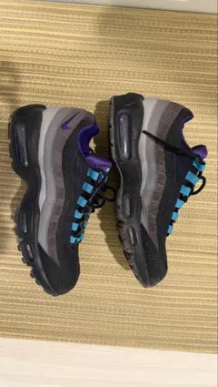 NIKE AIR MAX 95 LV8 BLACK GRAPE