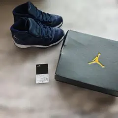 NIKE Air Jordan 11 Retro Midnight Navyのサムネイル