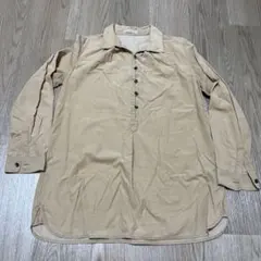 ベージュ 長袖 プルオーバーシャツのサムネイル