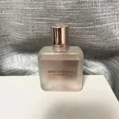 GIVENCHY イレジスティブルヘアミストのサムネイル