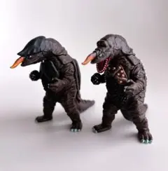 ウルトラマン　ザラガス　怪獣　2体セットのサムネイル