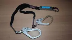 TSUYORON 墜落制止用器具 ランヤード 2丁掛け 伸縮式 中古