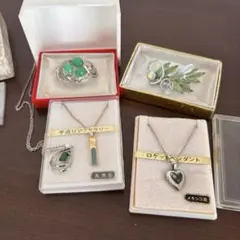 緑色のアクセサリー　ネックレスセット 緑色天然石 ロケットペンダント　まとめ売り