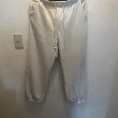 GU XL ジョガーパンツ クリーム色