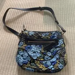 花柄刺繍ショルダーバッグ