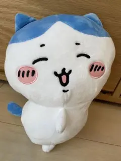 【ハチワレ】おしりふりふりBIGぬいぐるみ