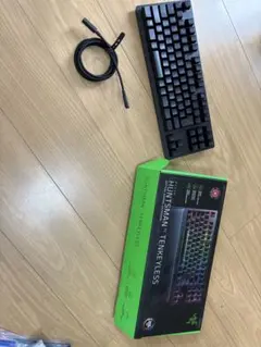 Razer Huntsmanv2 TKL メカニカルキーボード 本体