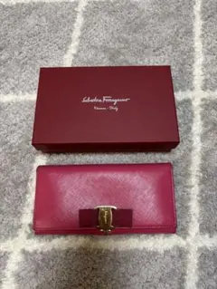 485 美品 Ferragamo サルバトーレフェラガモ L字ファスナー 長財布 