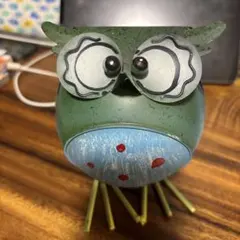 フクロウ型金属製装飾品