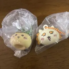 ちいかわ　　リップキャップ　マスコット　ガチャガチャ２個セット