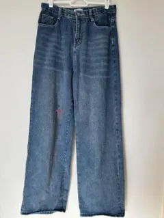 【美品】ストレートデニム　ワイドパンツのサムネイル