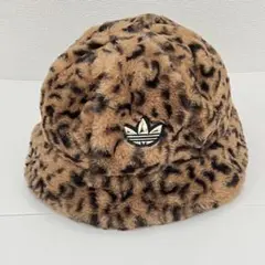 【adidas アディダス】豹柄ファーバケットハット　レオパード　バケハ　ハット