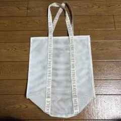 Item thumbnail for item 057a9538-80fe-432a-87c5-3046a9d7d5c0