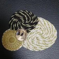 【フォロー割5％オフ❗️未使用】ヘアバレッタ　大ぶり　ゴールド　白黒