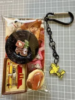 即購入OK♪ガチャ詰めポーチキーホルダースヌーピーマクドハンバーガーのサムネイル