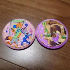 バンダイ Disney Characters 刺繍缶バッジ
