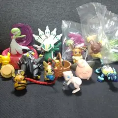 ポケモン　ガチャガチャ　フィギュア　キーホルダー　まとめ売り