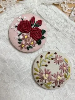 刺繍ブローチくるみボタン