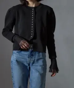 each ミニハートボタンパワショルニットカーディガン