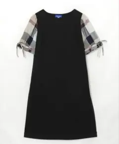 ブルーレーベルクレストブリッジ ワンピースのサムネイル