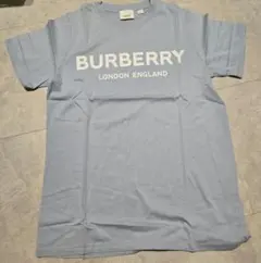 BURBERRY　Tシャツのサムネイル
