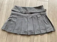 ZARA ベルト付き グレー プリーツミニスカート　グレイル/スライ/ジーユーのサムネイル