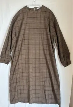 茶色チェック柄 長袖ワンピース