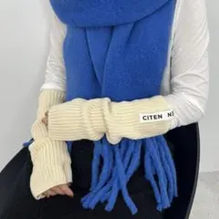 Item thumbnail for item ec6b789c-c3a7-43dd-894a-1b11866af4da