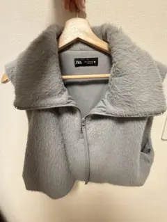 グレー ファー風 ジップアップベスト