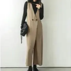 新品　タグ付き【la-gemme】ラップ風オールインワン　サロペット　ベージュ