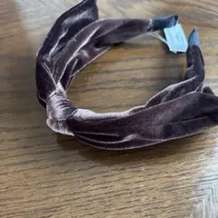ユナイテッドアローズ　ベロア　ブラウン　カチューシャ
