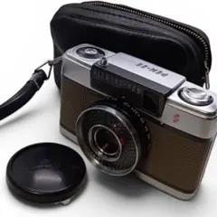 OLYMPUS PEN-EE グレー ハーフサイズフィルムカメラ ジャンクのサムネイル