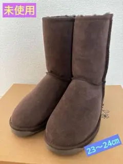未使用 UGG UrbanTrail ブーツ 23〜24㎝