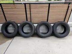 送料込み　265/65R17 MICHELINのサムネイル