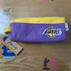 新品　ロサンゼルス・レイカーズ ペンケース　取って付　NBA