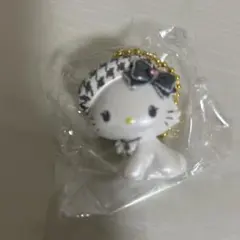 サンリオ モノクロガーリー シークレットマスコットチャーム チャーミーキティ