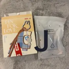 （内袋未開封）LABUBU アルファベットペンダント【Ｊ】