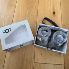 Item thumbnail for item 35c36858-9e24-4ca4-868e-adb741f2ede8