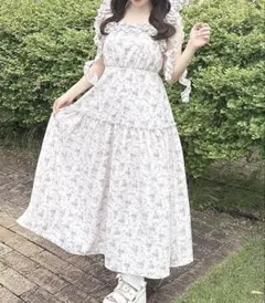 evelyn 13周年ワンピース アイボリー チェリー - メルカリ