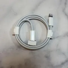 ★新品未使用★Apple純正 Lightning to Type-C ケーブル