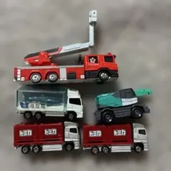 トミカミニカーセット 5台