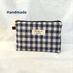ハンドメイドのチェック柄ポーチ/ネイビー・ホワイト/北欧風