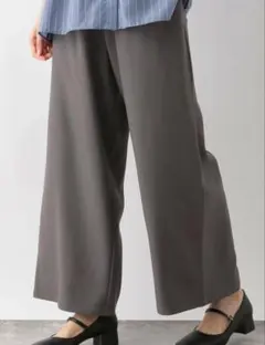 【グローバルワーク】お手入れらくらくギャザーワイドパンツ　グレーM 新品タグつき