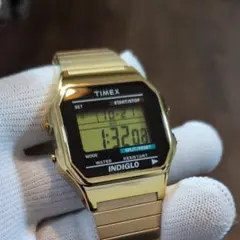 美品 TIMEX デジタル腕時計 ゴールドカラー