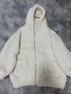 アイボリー フード付きボアジャケット