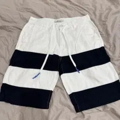 Dominate Lサイズ ホワイト/ネイビー ショートパンツのサムネイル
