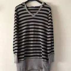 フード付ロングニット