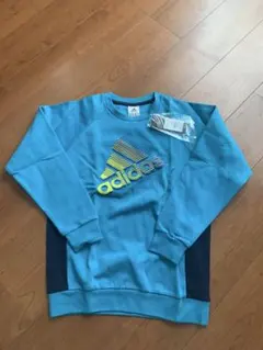 新品タグ付き！　アディダス　トレーナー　裏起毛　160